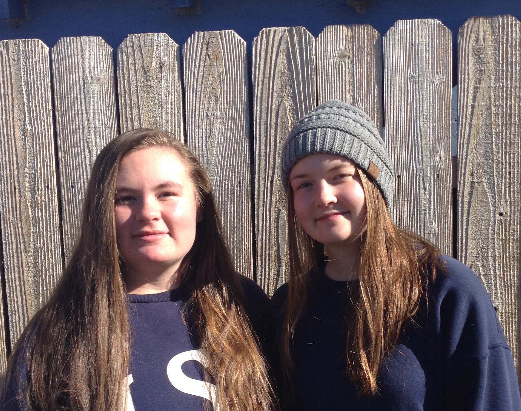 photo of Katelyn and Casie Dale